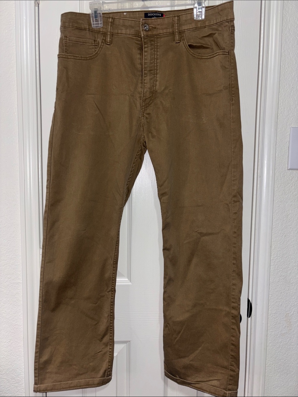 Dockers Men’s Brown Chino Pants